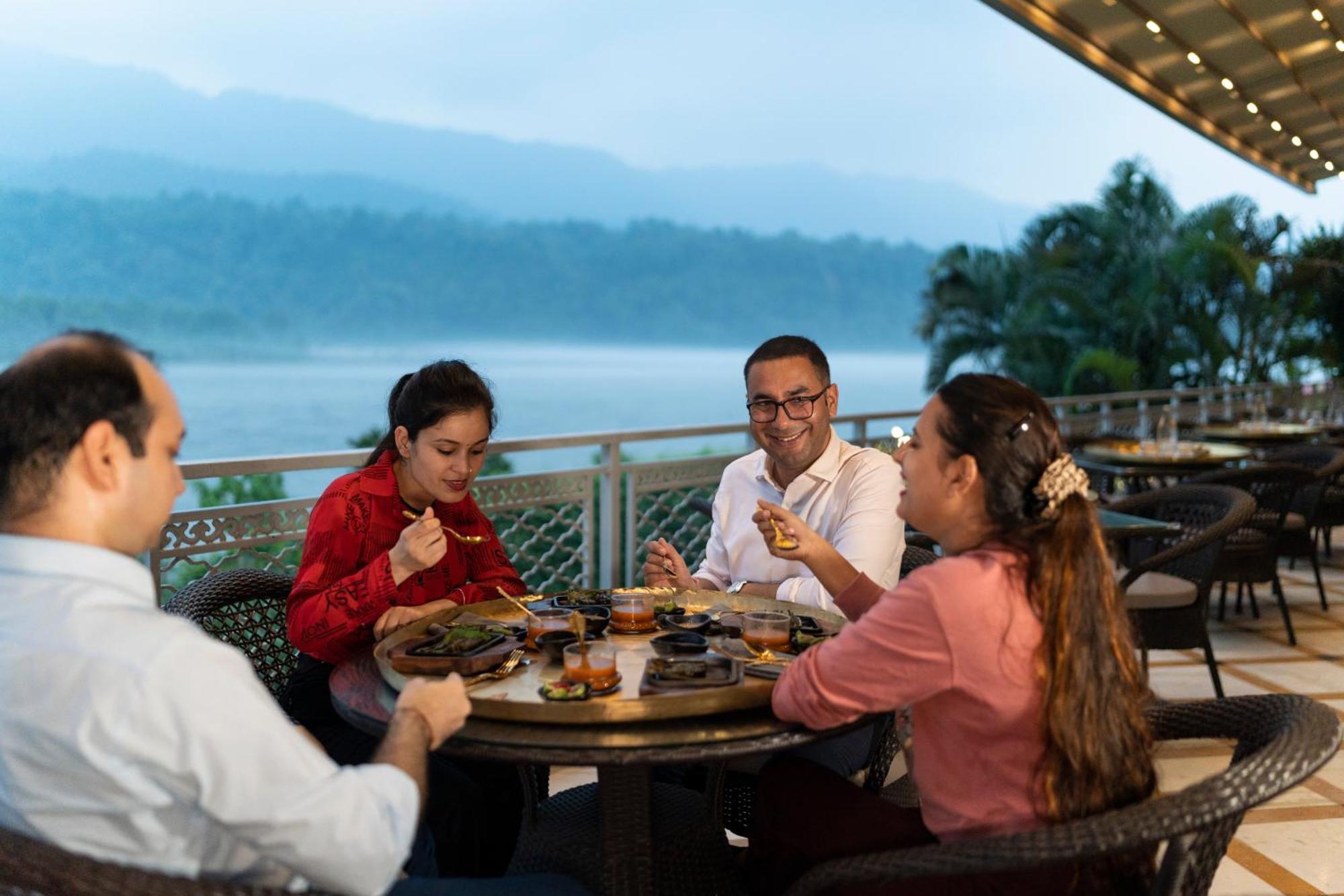 Ganga Kinare- A Riverside Boutique Resort, Rishīkesh Exterior foto